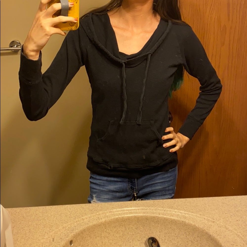 Columbia Sweatshirt with thumb holes